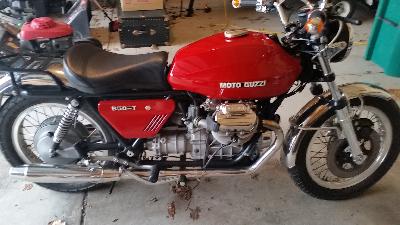 75 Moto Guzzi 850 T