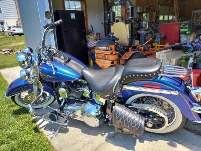 09 Harley-Davidson FLSTN Softail Deluxe