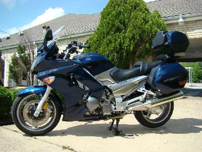 12 Yamaha FJR1300AS