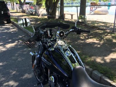 16 Harley-Davidson Freewheeler
