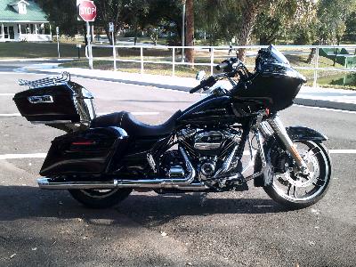 17 Harley-Davidson Road Glide Special