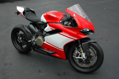 17 Ducati Superleggera 1299