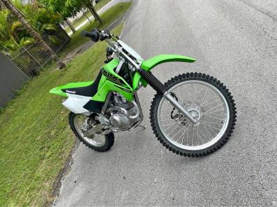 21 Kawasaki KLX 140R L